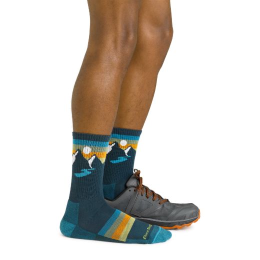 Bilde av Darn Tough Sunset Ridge Micro Crew Lightweight With Cushion Multicolor