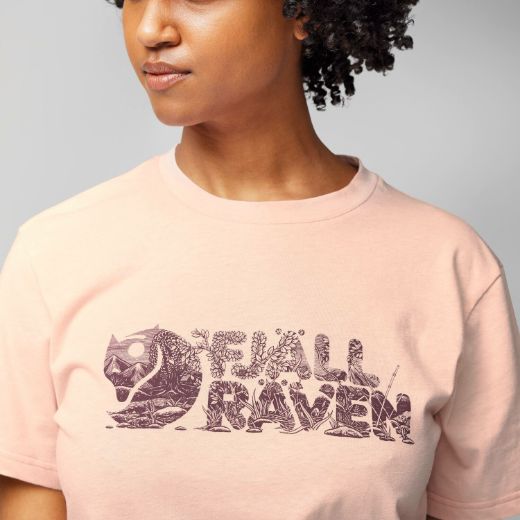 Bilde av Fjällräven Lush Logo T-shirt W Rosa